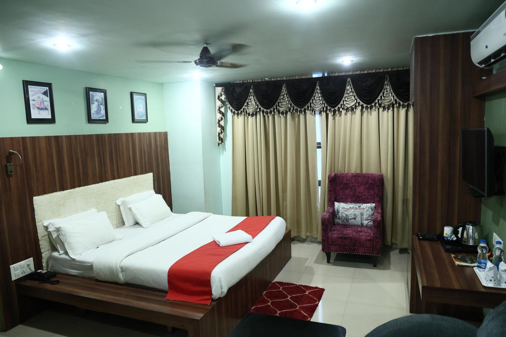 Hotel Bhubaneswari Classic Brahmapur المظهر الخارجي الصورة