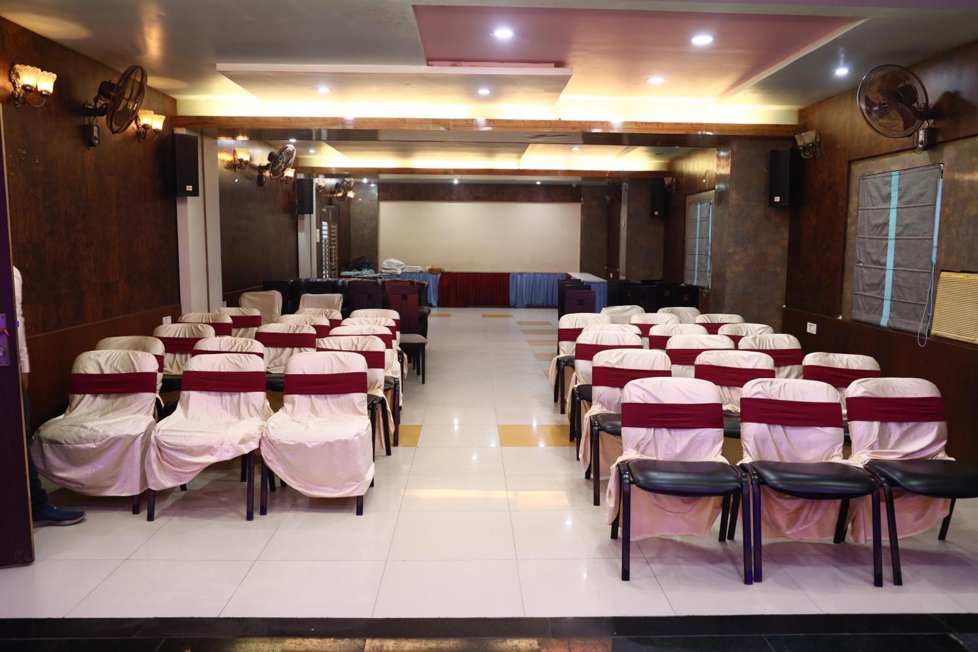 Hotel Bhubaneswari Classic Brahmapur المظهر الخارجي الصورة